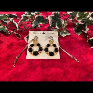 FASHION Vintage  black and gold jewelry/ earrings